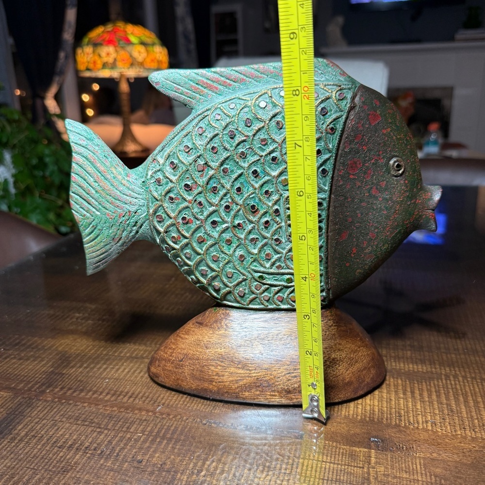 Kissy Fish - Picture 8 of 11